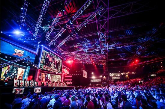 BLG战队“尖锐哥”Bigwei执教风格获赞，Rookie点评团战能力出众